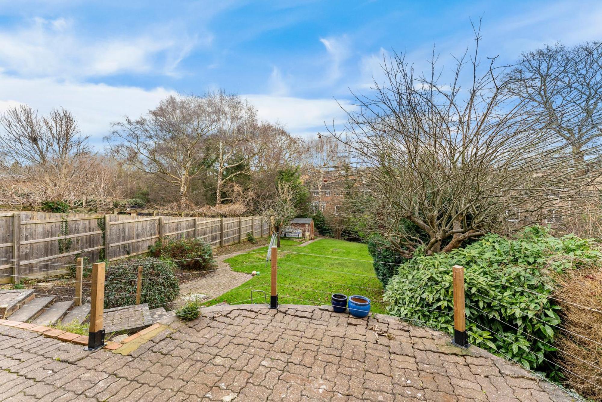 Elegant Retreat In Cheltenham - Garden & Parking Included Eksteriør billede